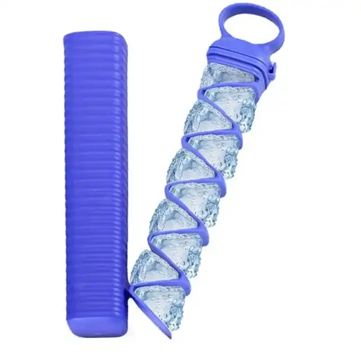 Ice cube maker tray