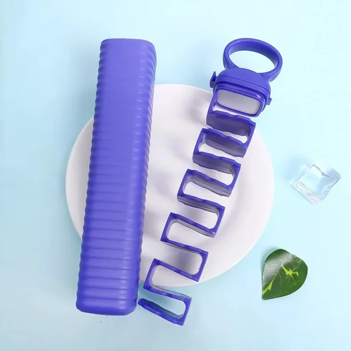 Ice cube maker tray